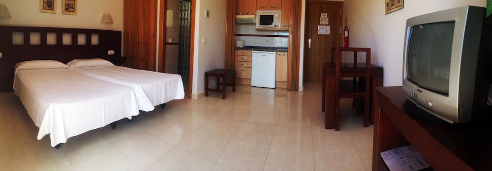 Anoreta Suites Rincon de la Victoria Ngoại thất bức ảnh