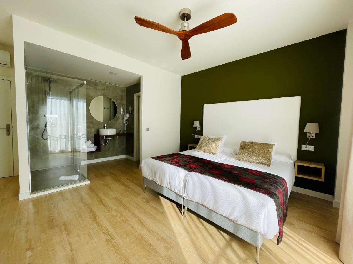 Anoreta Suites Rincon de la Victoria Ngoại thất bức ảnh