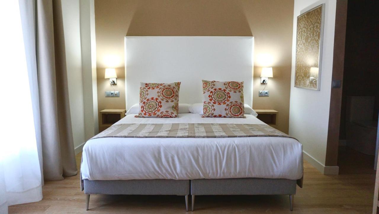 Anoreta Suites Rincon de la Victoria Ngoại thất bức ảnh